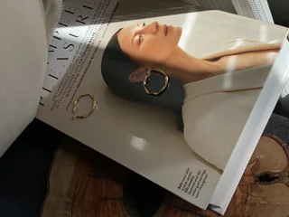 گوشواره حلقه ای پیچی ابکاری طلا