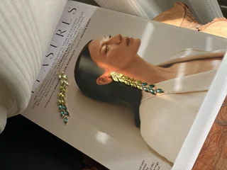 گوشواره کریستالی برگ آویزی مجلسی