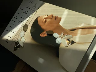 گوشواره اويزى برگ و صدف
